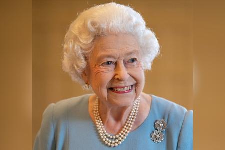 Queen Elizabeth II. erneuert ihr königliches Gelübde Queen Elizabeth II. erneuert ihr königliches Gelübde