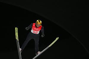 Skispringer Geiger verpasst Medaille klar - Gold für Kobayashi