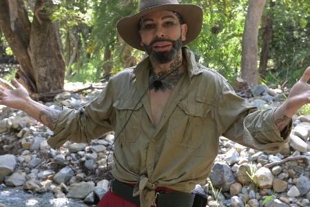 Harald Glööckler hat im Dschungelcamp über zehn Kilo verloren Harald Glööckler hat im Dschungelcamp über zehn Kilo verloren