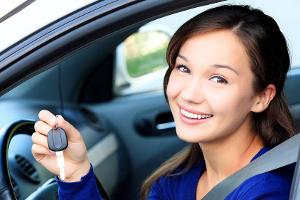 Endlich 18 und nun ein Auto - darauf müssen Sie beim Kauf achten