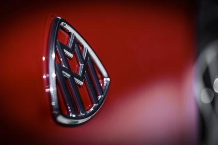 Das Maybach-Logo macht die Luxuskarosse richtig teuer