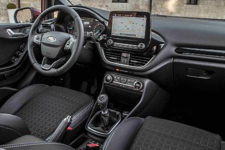Dem digitalen Zeitalter angepasst: Cockpit des neuen Fiesta
