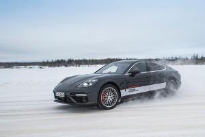 Porsche Driving Experience: Wie quer ist quer genug?