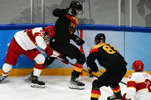 Eishockey: Erster Sieg für deutsches Team