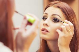 Valentinstag: Das perfekte Make-up zum Date