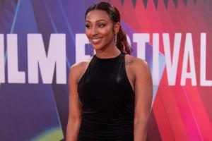 Sängerin Alexandra Burke ist schwanger