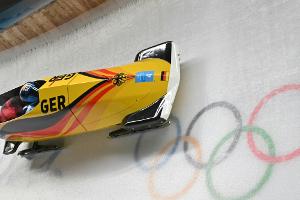 Friedrich vor drittem Olympia-Gold - Dreifachsieg greifbar