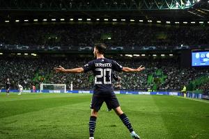 City stößt Tür zum Viertelfinale ganz weit auf