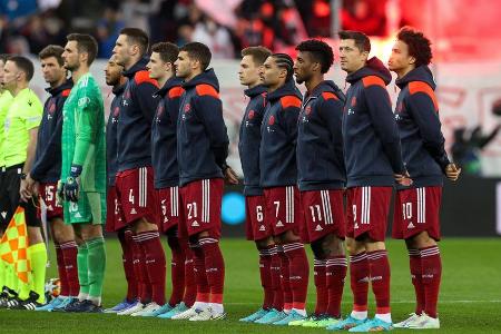 Im Hinspiel des Achtelfinales in der Champions League traf der FC Bayern am Mittwochabend auf den österreichischen Serienmeister RB Salzburg. In einem intensiven Spiel lag die Nagelsmann-Elf nach fahriger Anfangsphase lange zurück, verdiente sich mit einer starken zweiten Halbzeit aber letztlich noch den 1:1-Ausgleich. Alle Bayern-Stars in der Einzelkritik: Im Hinspiel des Achtelfinales in der Champions League traf der FC Bayern am Mittwochabend auf den österreichischen Serienmeister RB Salzburg. In einem intensiven Spiel lag die Nagelsmann-Elf nach fahriger Anfangsphase lange zurück, verdiente sich mit einer starken zweiten Halbzeit aber letztlich noch den 1:1-Ausgleich. Alle Bayern-Stars in der Einzelkritik: