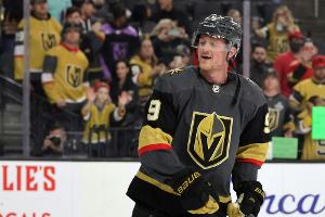 Hickhack, Trade, OP, Comeback: "Sturkopf" Eichel wieder auf dem Eis