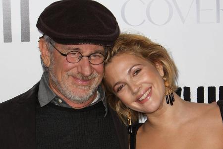 Drew Barrymore feiert Drew Barrymore feiert