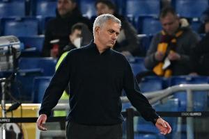 Mourinho wegen Schiedsrichter-Beleidigung bestraft