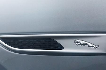Jaguar F-Pace Facelift MY 2021