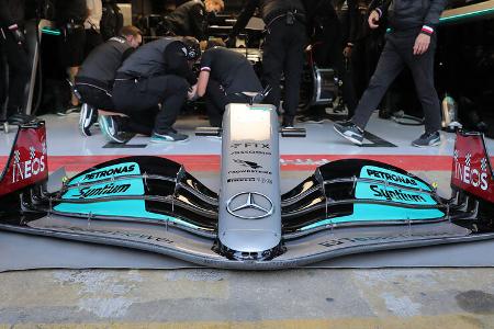 George Russell - Mercedes - Formel 1 - Test - Barcelona 2022 - 23. Februar 2022