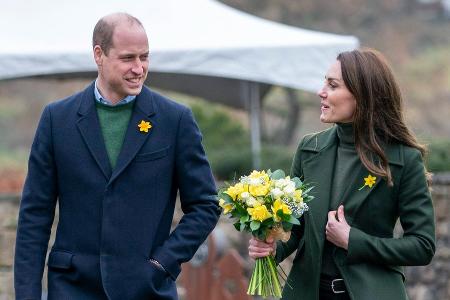 Prinz William und Herzogin Kate: Ihre Kinder helfen auf der Farm Prinz William und Herzogin Kate: Ihre Kinder helfen auf der Farm