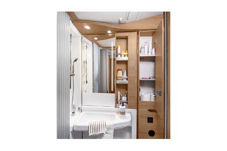 Teilintegrierter Knaus Van Wave 640
