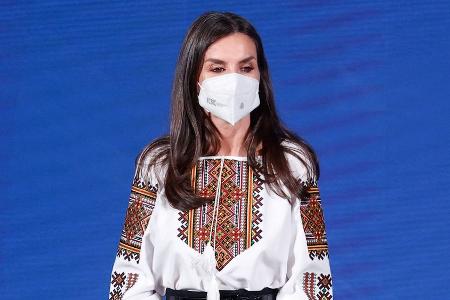 Königin Letizia begeistert mit modischem Statement zum Ukraine-Krieg Königin Letizia begeistert mit modischem Statement zum Ukraine-Krieg