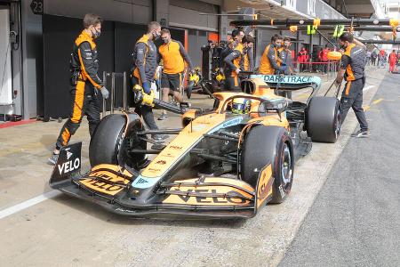 George Russell - Mercedes - Formel 1 - Test - Barcelona - 25. Februar 2022