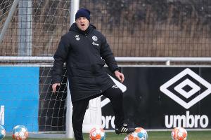 Büskens zum neuen Schalke-Cheftrainer befördert