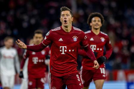 Im Achtelfinal-Rückspiel der Champions League setzte der FC Bayern am Dienstagabend gegen den österreichischen Meister RB Salzburg ein dickes Ausrufezeichen. Nach dem 1:1 im Hinspiel schoss die Nagelsmann-Elf den Gegner diesmal mit 7:1 aus dem Stadion und zog locker in die Runde der letzten Acht ein. Alle Bayern-Stars in der Einzelkritik:
