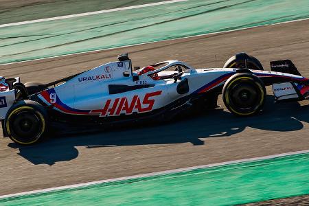 Haas VF-22 - Shakedown - Barcelona - 2022