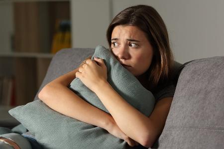 Umgang mit Krisenzeiten: Wie wir unsere Angst in den Griff bekommen Umgang mit Krisenzeiten: Wie wir unsere Angst in den Griff bekommen