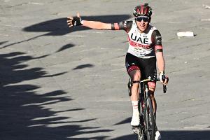 Tagessieg und Gesamtführung für Pogacar bei Tirreno-Adriatico
