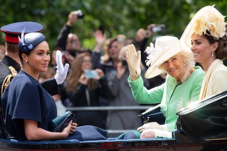 Herzogin Camilla ersetzt Meghan als Theater-Schirmherrin Herzogin Camilla ersetzt Meghan als Theater-Schirmherrin