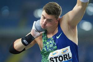 Leichtathletik-DM: Kugelstoßen vor dem Brandenburger Tor