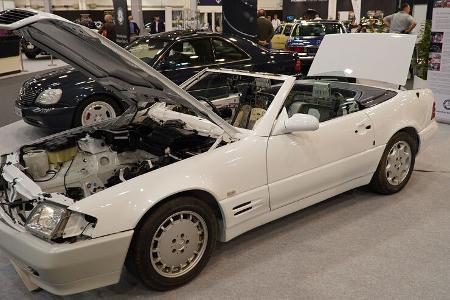 Mercedes R 129 Schnittmodell Techno Classica 2022 Mercedes R 129 Schnittmodell Techno Classica 2022
