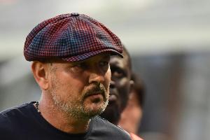 Leukämie: Bologna-Trainer Mihajlovic beginnt Therapie