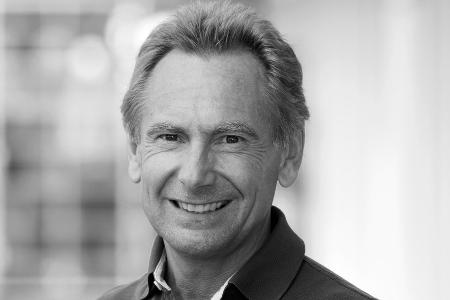 Langjähriger ZDF-Sportchef Dieter Gruschwitz mit 68 Jahren gestorben Langjähriger ZDF-Sportchef Dieter Gruschwitz mit 68 Jahren gestorben