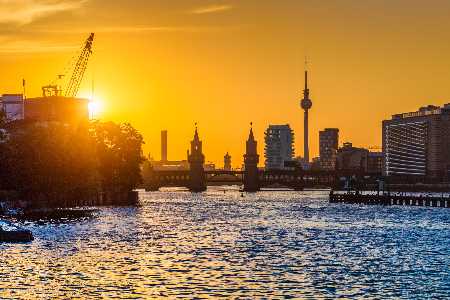 Die 15 schönsten Orte, um in Deutschland den Sonnenuntergang zu genießen Berlin Die 15 schönsten Orte, um in Deutschland den Sonnenuntergang zu genießen Berlin