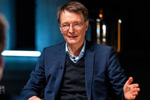 Karl Lauterbachs Mutter gibt ihm noch heute Styling-Tipps