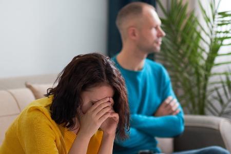 Warum Männer häufiger unter Bindungsängsten leiden Warum Männer häufiger unter Bindungsängsten leiden