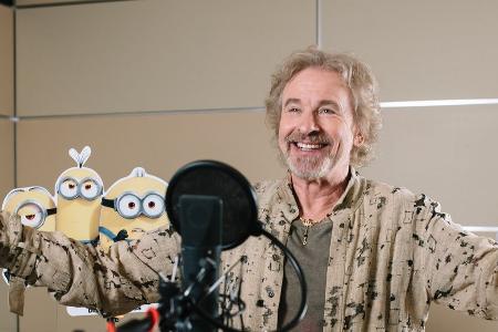 Thomas Gottschalk trifft als Synchronsprecher auf die Minions Thomas Gottschalk trifft als Synchronsprecher auf die Minions