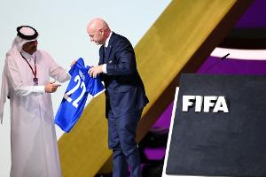 Infantino verteidigt erneut WM-Gastgeber Katar