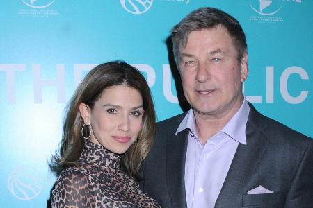 Hilaria Baldwin gratuliert ihrem Mann rührend zum Geburtstag Hilaria Baldwin gratuliert ihrem Mann rührend zum Geburtstag