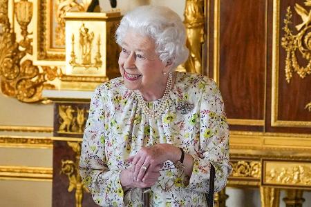 Queen Elizabeth II. wird mehr Termine in ihrem Wohnzimmer wahrnehmen Queen Elizabeth II. wird mehr Termine in ihrem Wohnzimmer wahrnehmen