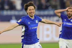 Schalke erstmals an der Spitze