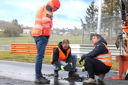 Coblor Asphalt-Uhr