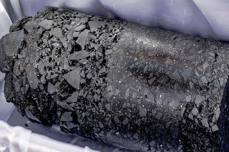 Coblor Asphalt-Uhr