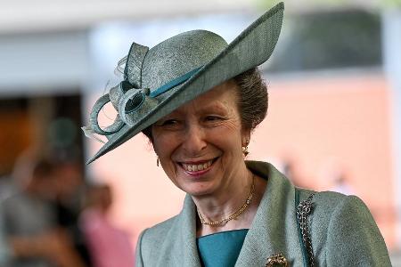 20 Termine in vier Tagen: Prinzessin Anne bleibt der fleißigste Royal 20 Termine in vier Tagen: Prinzessin Anne bleibt der fleißigste Royal