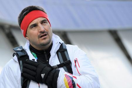 Hackl wechselt als Trainer nach Österreich: Hackl wechselt als Trainer nach Österreich: