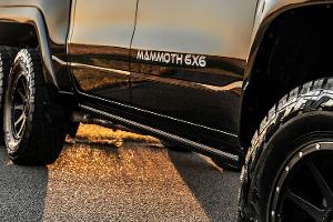 Pickup mit 1.026 PS und drei Achsen