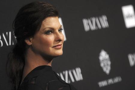 Linda Evangelista hat ihre beste Freundin verloren Linda Evangelista hat ihre beste Freundin verloren