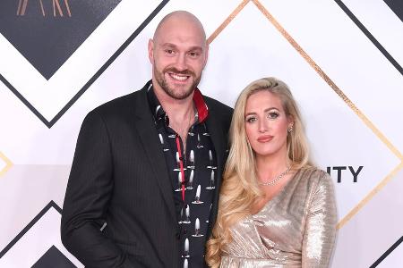 Tyson Fury: Süße Liebeserklärung seiner Frau nach seinem Sieg Tyson Fury: Süße Liebeserklärung seiner Frau nach seinem Sieg