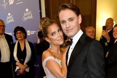 Sylvie Meis genießt gemeinsame Zeit mit ihrem Bruder Sylvie Meis genießt gemeinsame Zeit mit ihrem Bruder
