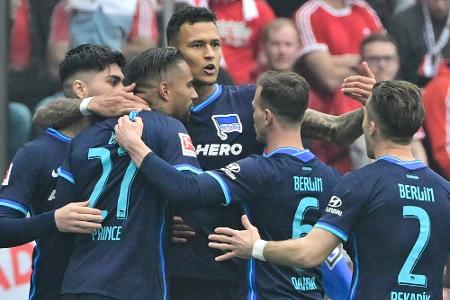 Selke und Belfodil erlösen Hertha bei Magaths Jubiläum Selke und Belfodil erlösen Hertha bei Magaths Jubiläum