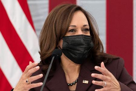 US-Vizepräsidentin Kamala Harris positiv auf Covid-19 getestet US-Vizepräsidentin Kamala Harris positiv auf Covid-19 getestet